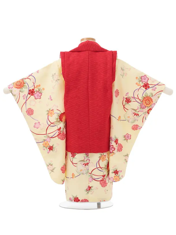 七五三レンタル(3歳女児被布)S310 赤地 刺繍桜 × 薄黄 古典花