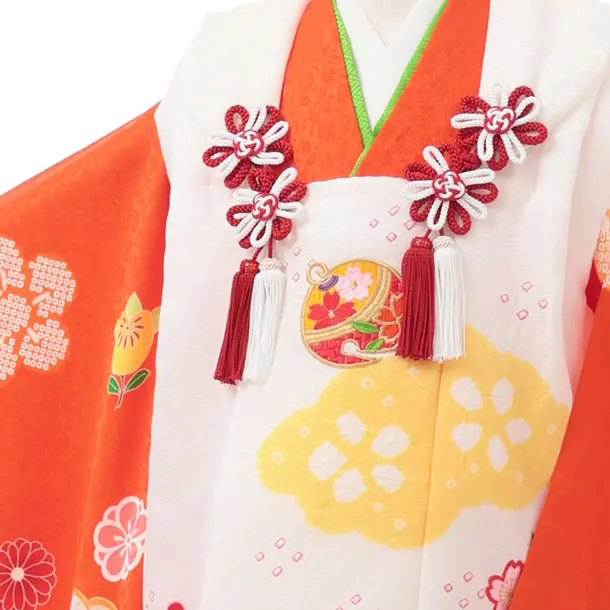 七五三レンタル(3歳女児被布)S319 【正絹】白地 刺繍鈴×オレンジ八重桜に橘