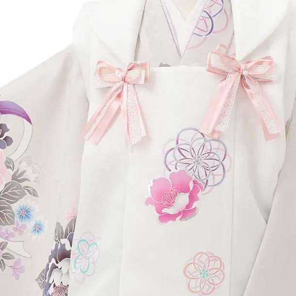 七五三レンタル(3歳被布)S399 Shinako 白×薄グレー 花リボン