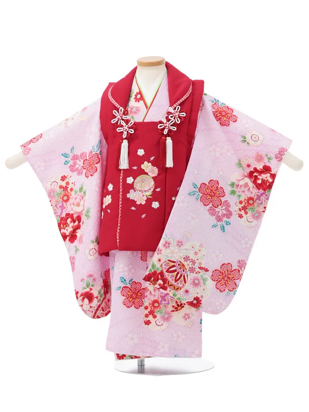 七五三レンタル(3歳被布)S420 赤地刺繍まり × 薄パープル 疋田柄 花