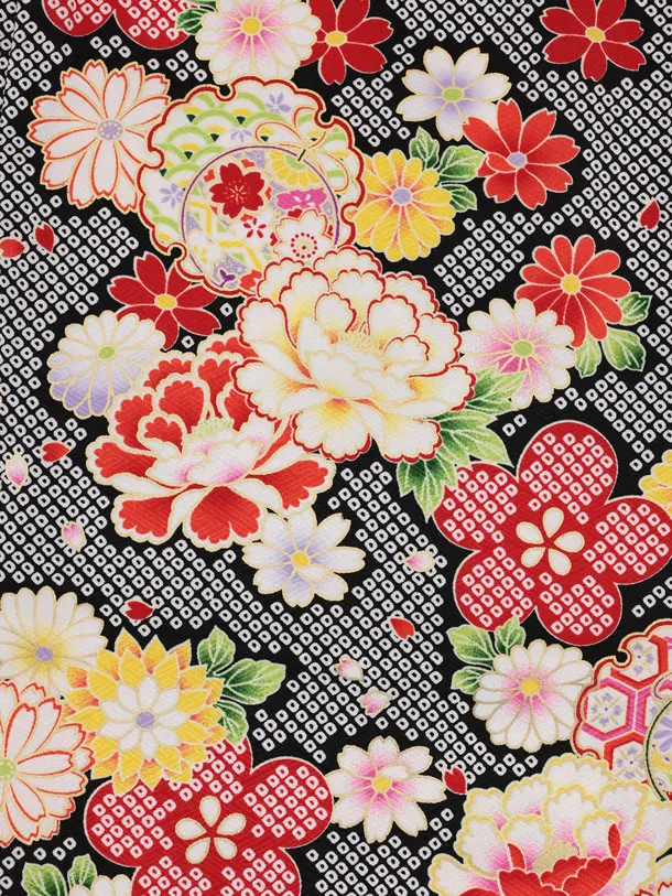 七五三レンタル(3歳被布)S437 ピンク刺繍椿 × 黒地 鹿の子柄花