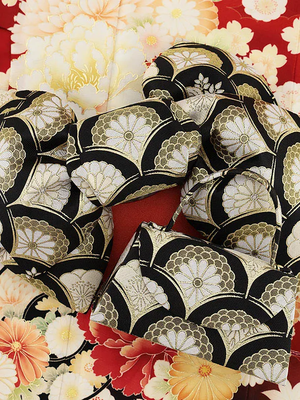 七五三(7歳結び帯)Y491 華徒然 赤 源氏車に薬玉