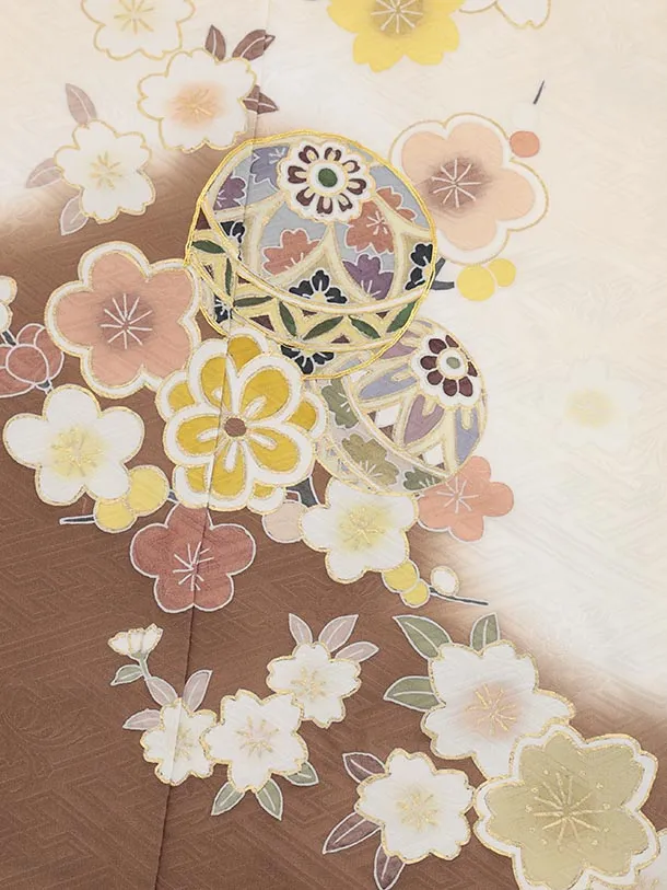 七五三(7歳結び帯)Y627【正絹】クリーム地 裾ブラウン 鞠に梅桜