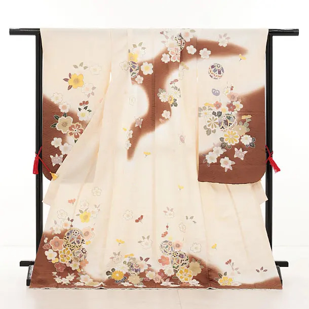 七五三(7歳結び帯)Y627【正絹】クリーム地 裾ブラウン 鞠に梅桜