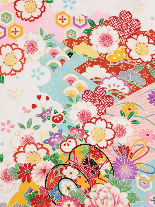 七五三(7歳結び帯)Y674 白地裾ピンク鼓に花づくし