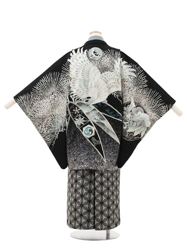 かんたん着付小学生 袴 男児Z656 JAPAN STYLE 黒地 針松に鷹