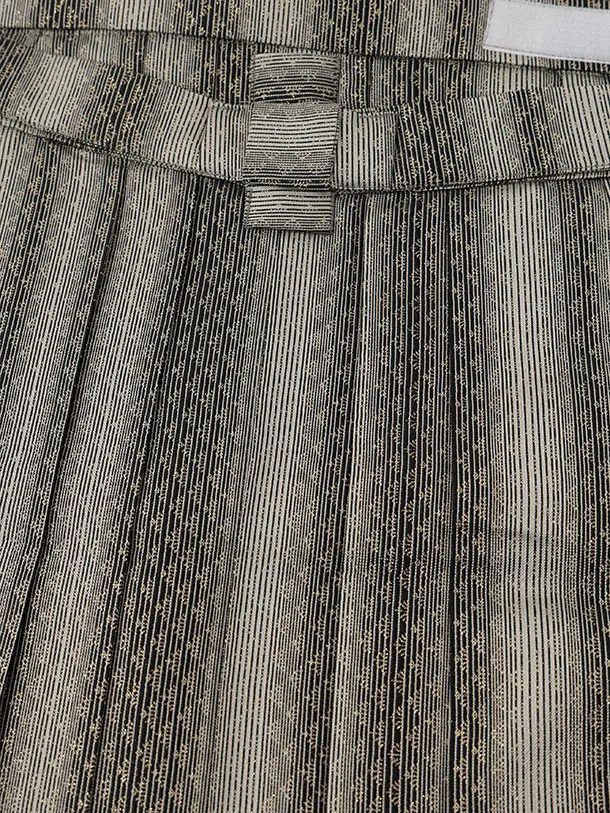 かんたん着付小学生男児袴ﾚﾝﾀﾙZ761  ベージュ花菱×ベージュストライプ