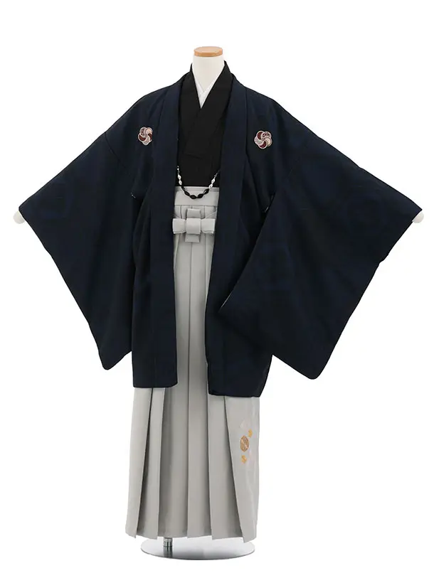 小学生男児袴ﾚﾝﾀﾙZ885 小町Kids ネイビー亀甲しゃれ紋×グレー