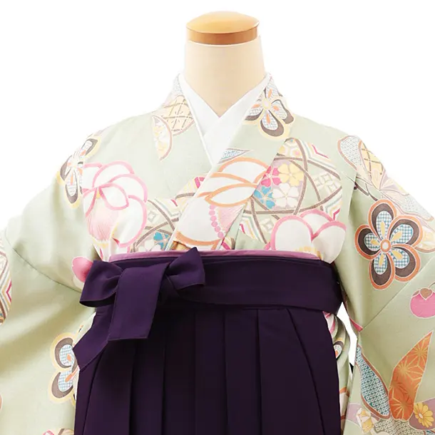 小学生卒業式かんたん袴(女の子) Z465 ペールグリーン鞠に松竹梅×紫桜
