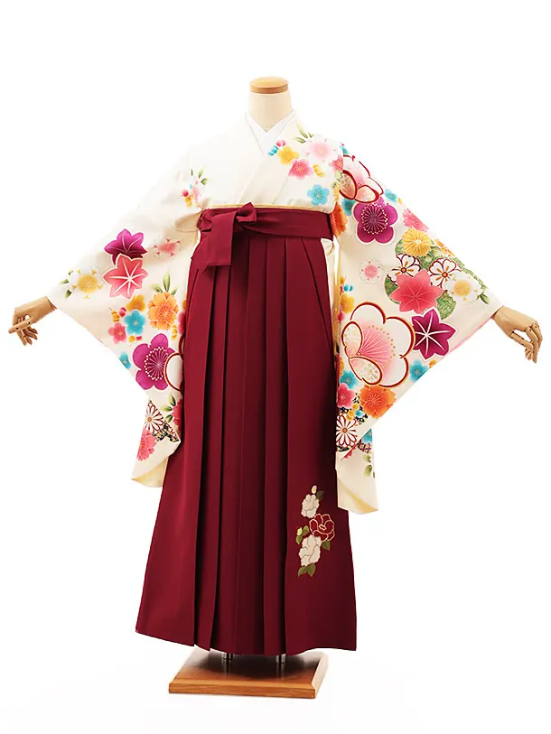 小学生卒業式略式袴(女の子) Z507 クリーム梅菊桜×エンジ椿