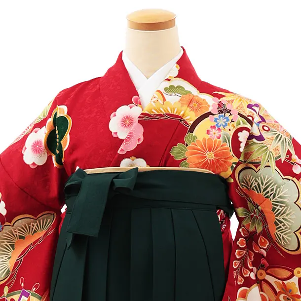 小学生卒業式略式袴(女の子) Z516 赤地 吉祥文様×グリーン椿