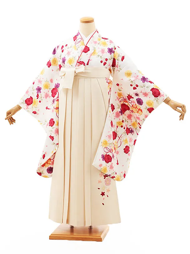 小学生卒業式略式袴(女の子) Z562 白地桜に鈴×クリーム桜