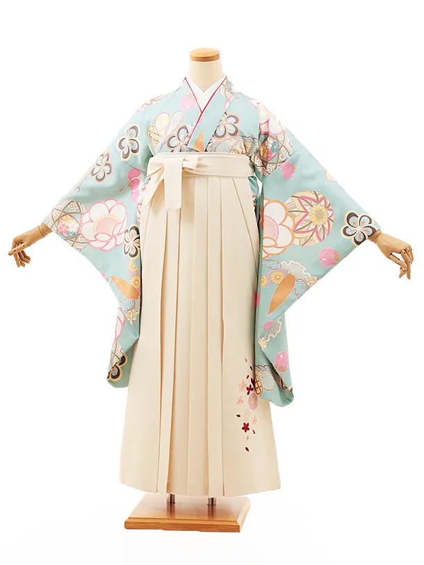 小学生卒業式略式袴(女の子) Z565 ペールブルー鞠に松竹梅×クリーム桜