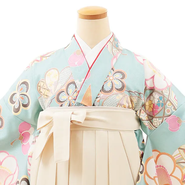 小学生卒業式略式袴(女の子) Z565 ペールブルー鞠に松竹梅×クリーム桜