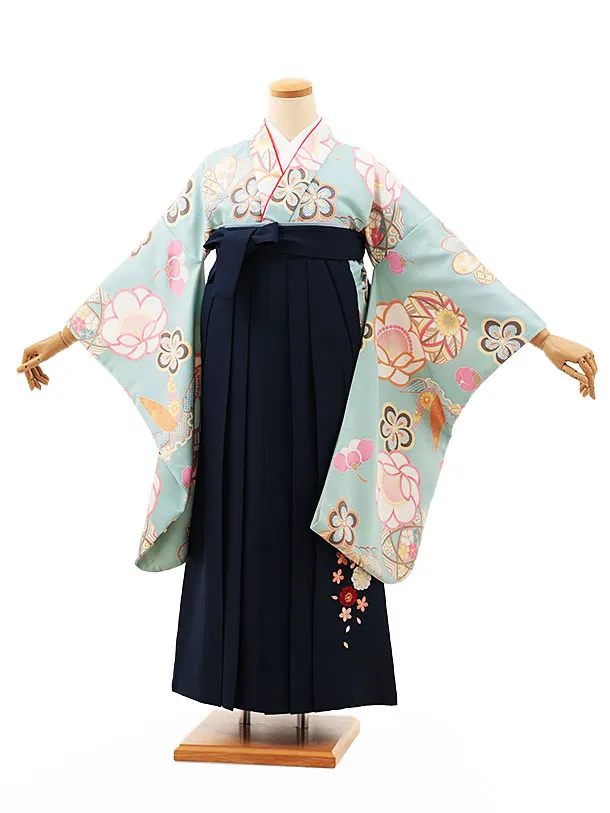 小学生卒業式略式袴(女の子) Z566 ペールブルー鞠に松竹梅×紺桜