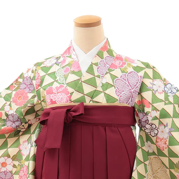小学生卒業式略式袴(女の子) Z631 クリーム緑うろこ花×エンジ椿