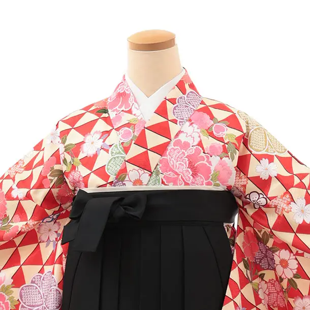 小学生卒業式かんたん袴(女の子) Z633 クリーム赤うろこ花×黒椿