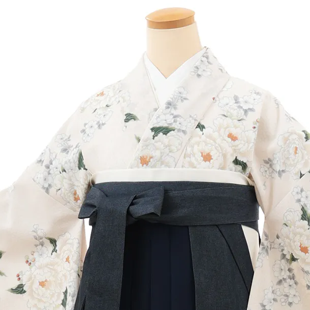 小学生袴(女の子) Z678 Heather アイボリー牡丹×デニム切りかえ