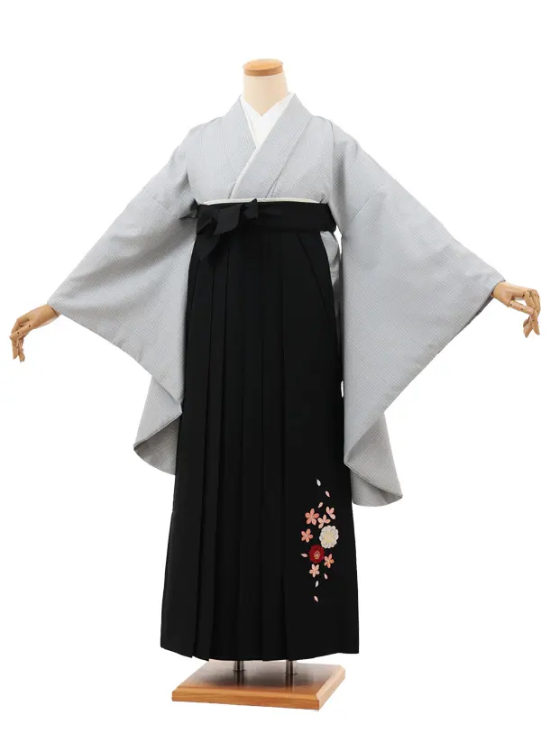 小学生卒業式略式袴(女の子) Z698 グレーグレンチェック×黒桜