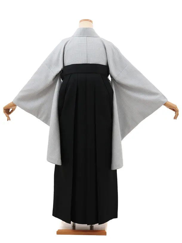小学生卒業式略式袴(女の子) Z702 グレーグレンチェック×黒椿