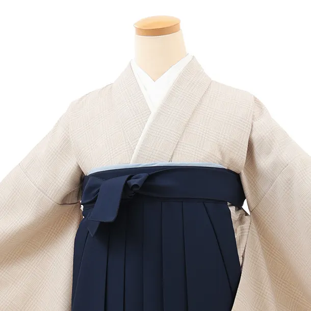 小学生卒業式略式袴(女の子) Z703 ベージュグレンチェック×紺椿