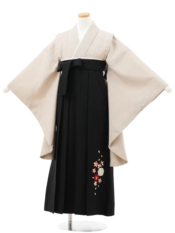 小学生卒業式かんたん袴(女の子) Z707 ベージュグレンチェック×黒桜