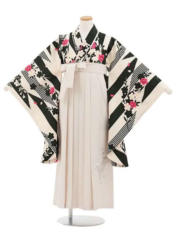 小学生卒業式かんたん袴(女の子) Z823 クリーム矢絣桜×アイボリー