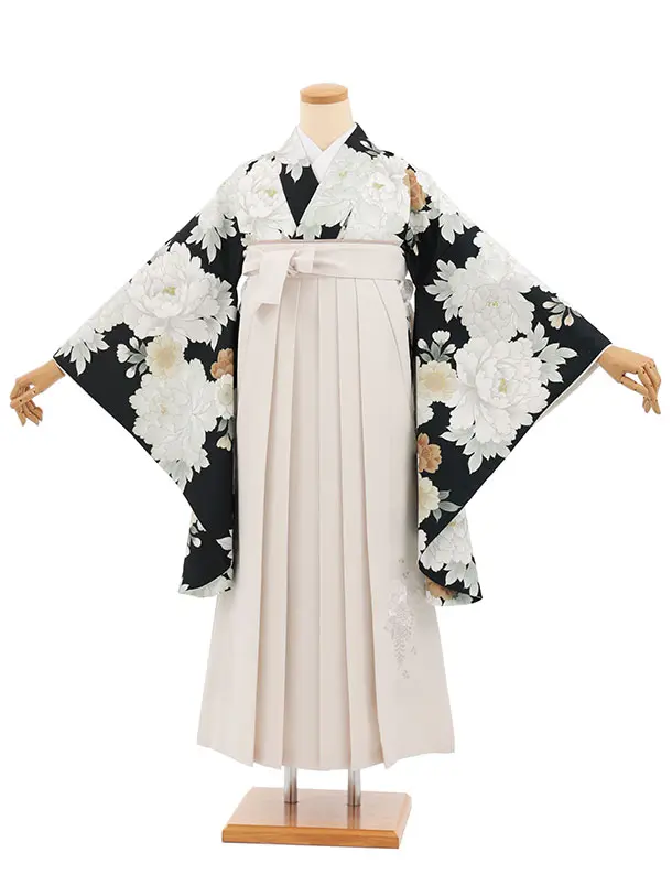 小学生卒業式かんたん袴(女の子) Z837 黒牡丹×アイボリー