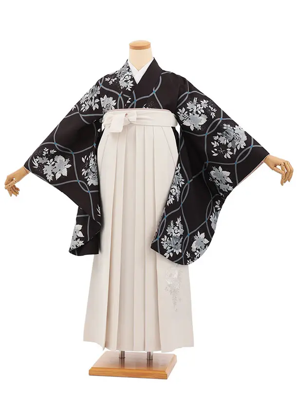 小学生卒業式かんたん袴(女の子) Z854 黒立涌に花×アイボリー