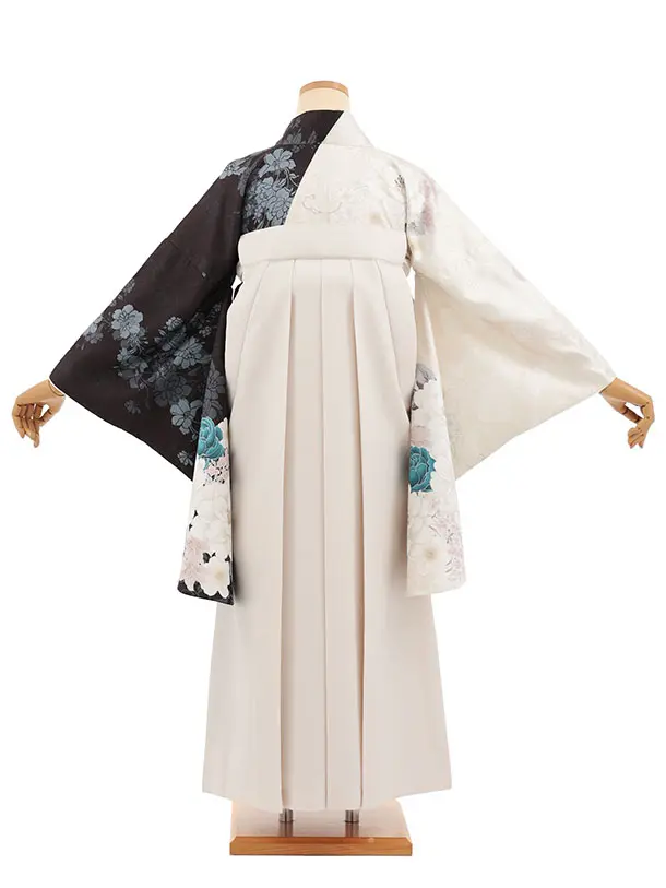 小学生卒業式かんたん袴(女の子) Z858 黒クリーム染め分け花×アイボリー