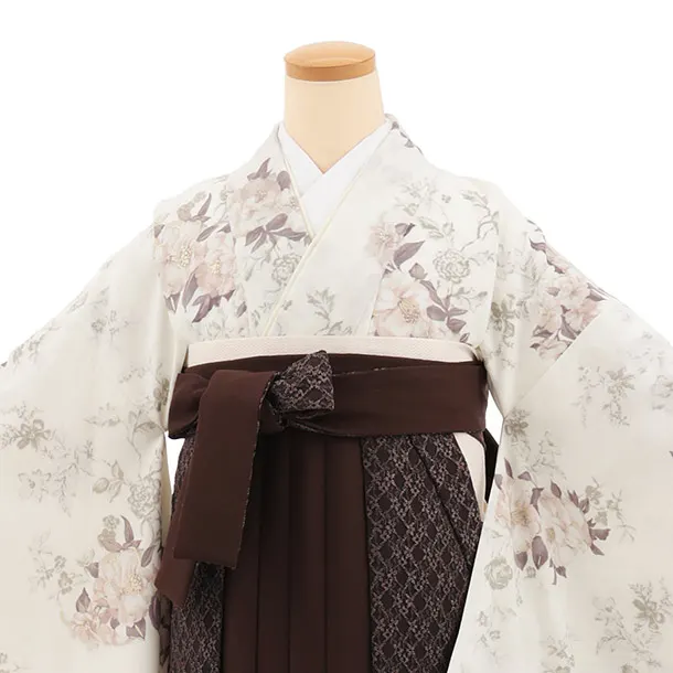 小学生袴(女の子) Z946 Heather アイボリーヴィンテージ椿×ブラウン