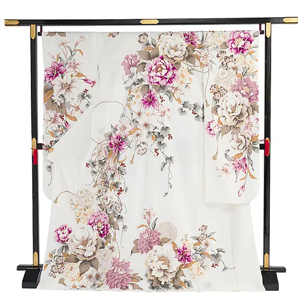 振袖レンタル A066 白 牡丹百合鞠