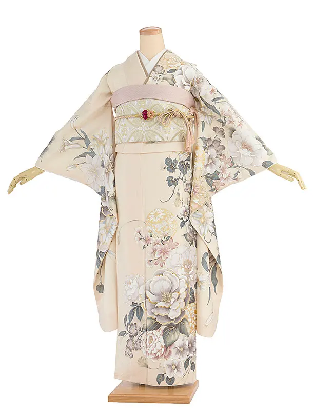 振袖レンタル A069 クリーム 華鞠