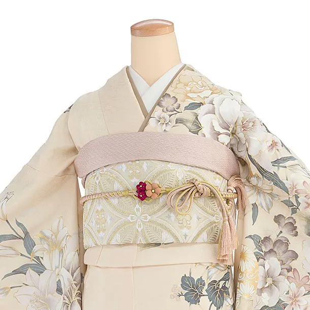 振袖レンタル A069 クリーム 華鞠