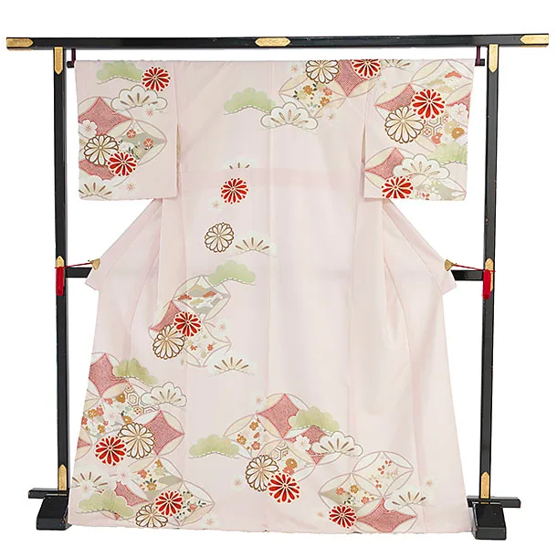 訪問着レンタル 0133 紅一点／淡ピンク 七宝に菊