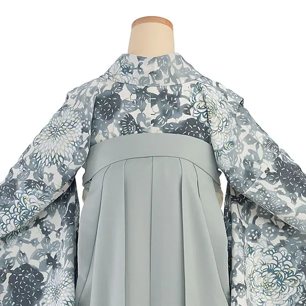 卒業式女性袴 1191 紅一点／オフホワイト 菊尽くし／ブルーグレー 乱菊刺繍袴