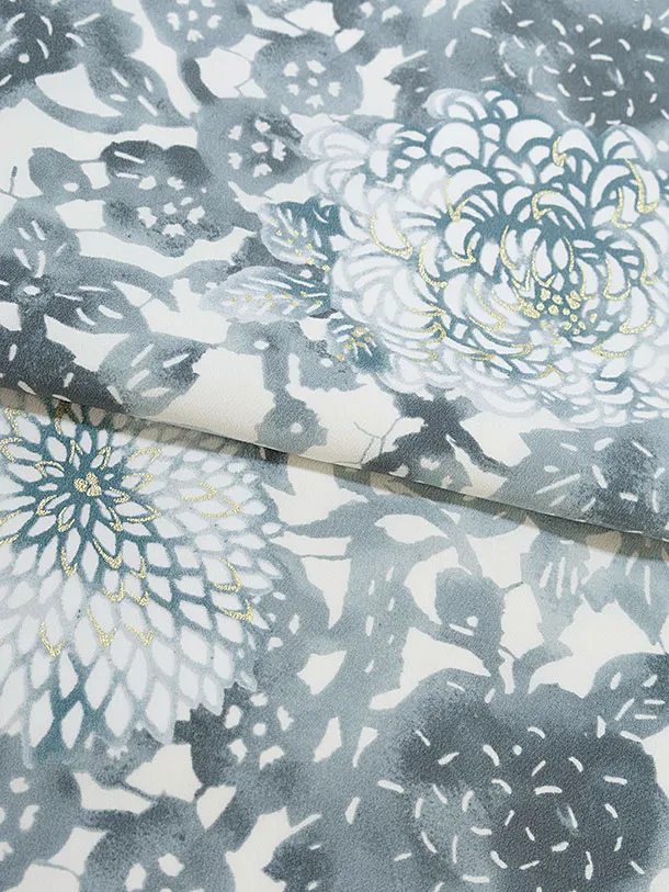 卒業式女性袴 1191 紅一点／オフホワイト 菊尽くし／ブルーグレー 乱菊刺繍袴