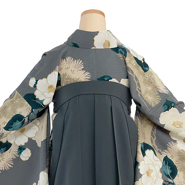 卒業式女性袴 1205 九重／グレー 椿松／ブルーグレー 牡丹梅菊刺繍袴
