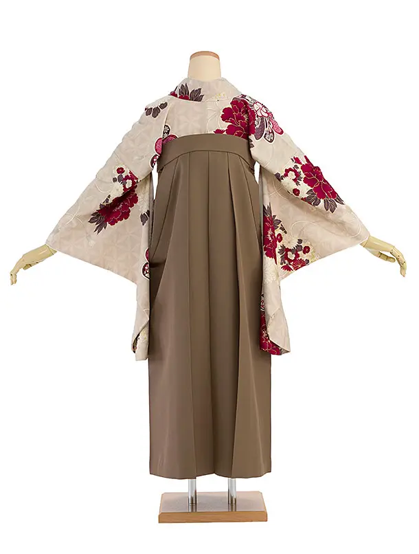 卒業式女性袴 1212 九重／ピンクベージュ 扇面に牡丹／茶色 牡丹梅菊刺繍袴