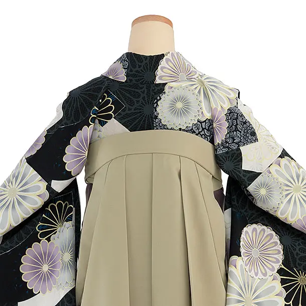 卒業式女袴 1215 JAPAN STYLE／黒 扇面菊／ベージュ 梅丸紋刺繍袴
