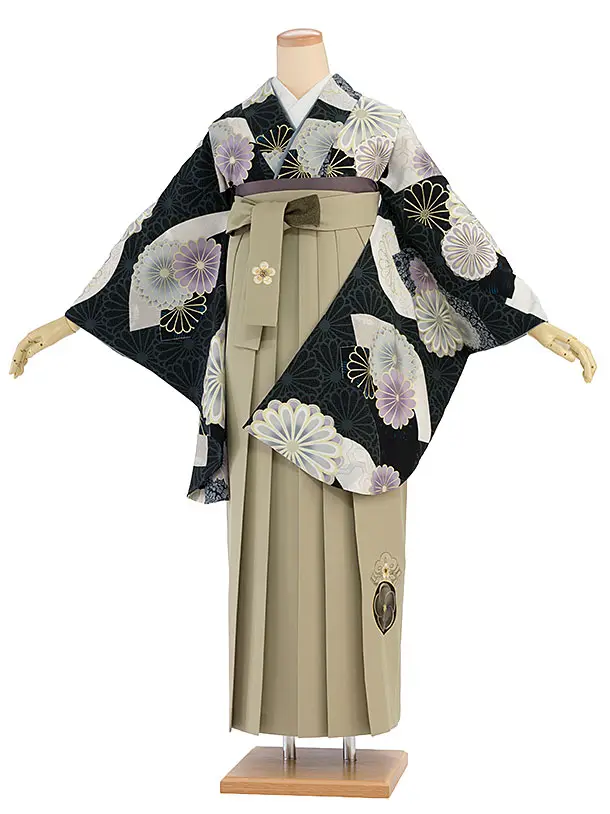 卒業式女袴 1217 JAPAN STYLE／黒 扇面菊／ベージュ 梅丸紋刺繍袴