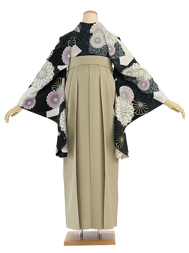 卒業式女袴 1217 JAPAN STYLE／黒 扇面菊／ベージュ 梅丸紋刺繍袴