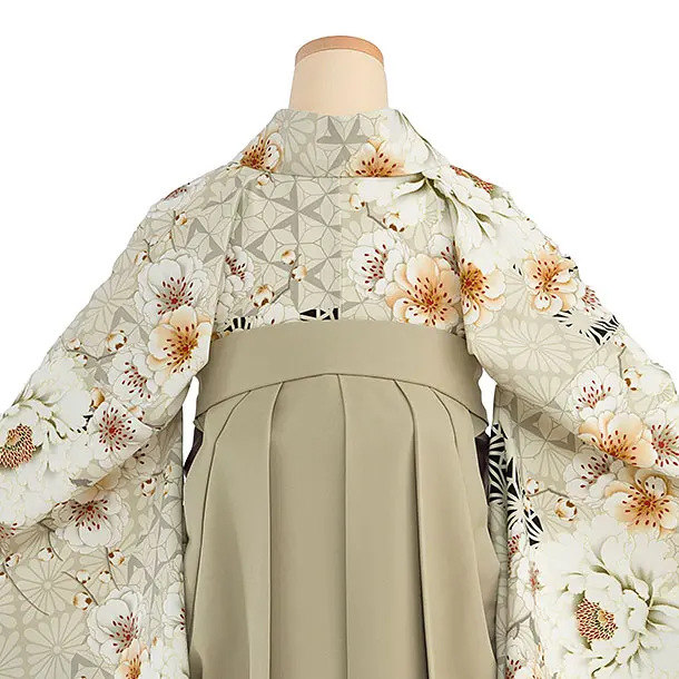 卒業袴1220 JAPAN STYLE／ベージュ牡丹八重桜／ベージュ梅丸紋刺繍袴