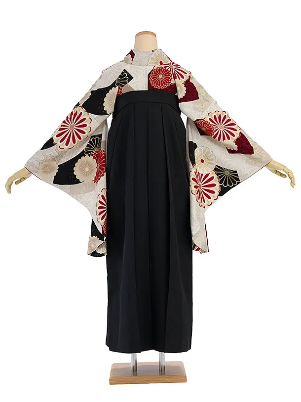 卒業式女性袴1223 JAPAN STYLE／ベージュ 梅丸紋／黒 梅丸紋刺繍袴