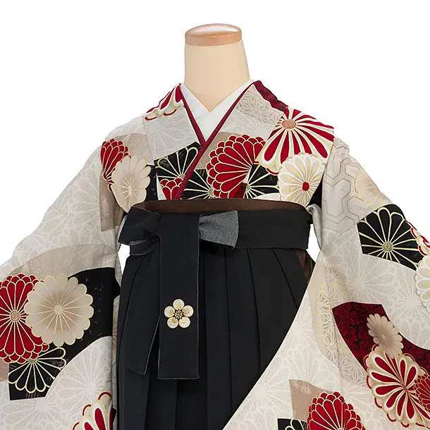 卒業式女性袴1223 JAPAN STYLE／ベージュ 梅丸紋／黒 梅丸紋刺繍袴