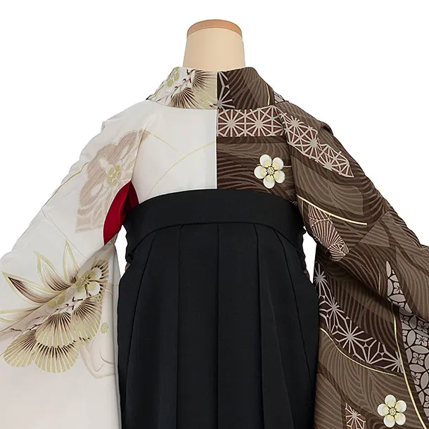 卒業袴1226 JAPAN STYLE／白×茶片身替わり 梅丸紋／黒梅丸紋刺繍袴