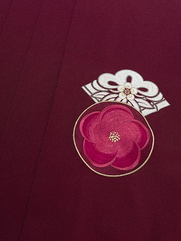 卒業袴1228 JAPAN STYLE／くすみピンク牡丹八重桜／エンジ梅丸紋刺繍