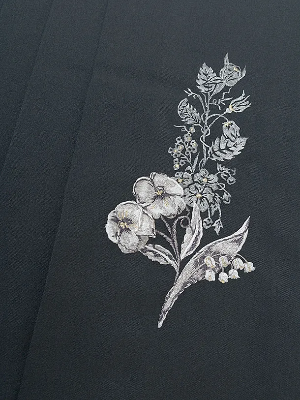 卒業式1234 JILL STUART／淡グレーパンジー／ブルーグレー鈴蘭刺繍袴