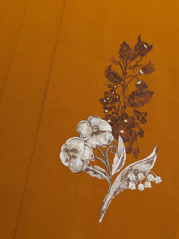 卒業袴1249 JILL STUART／ベージュ パンジー／テラコッタ鈴蘭刺繍袴