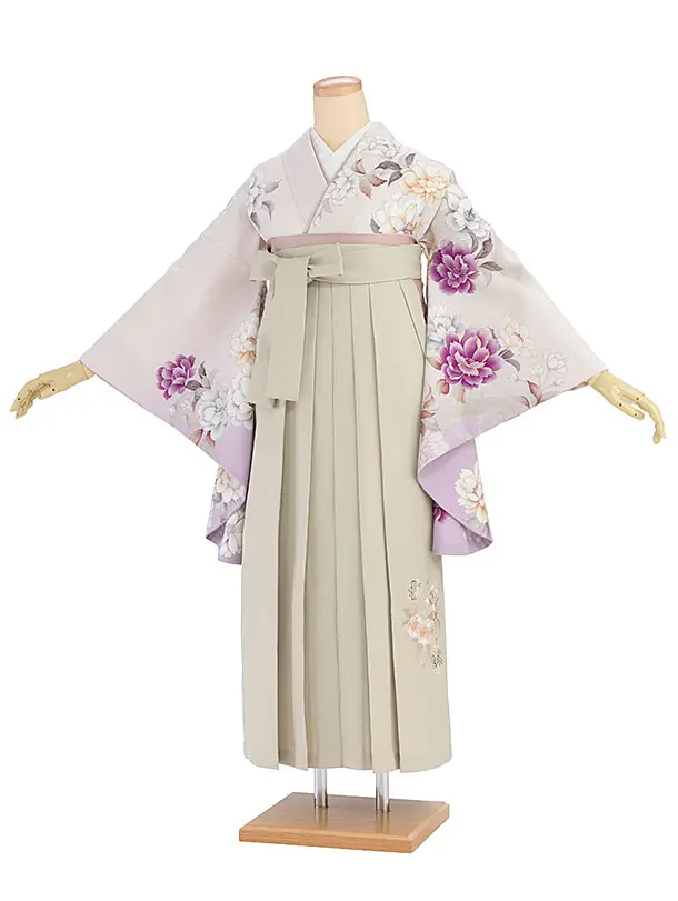卒業式女性袴 1269 薄桜色 牡丹／ベージュ袴